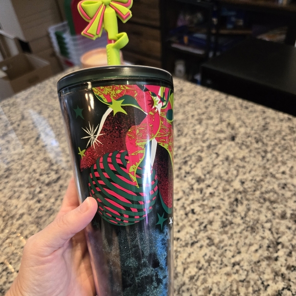 Starbucks 2023 Holiday Velvet Green Tumbler with straw topper - Picture 8 of 8